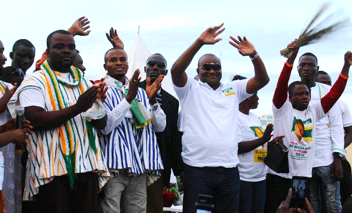 Mr Ayariga (middle) waving to his supporters Mr Ayariga (middle) waving to his supporters